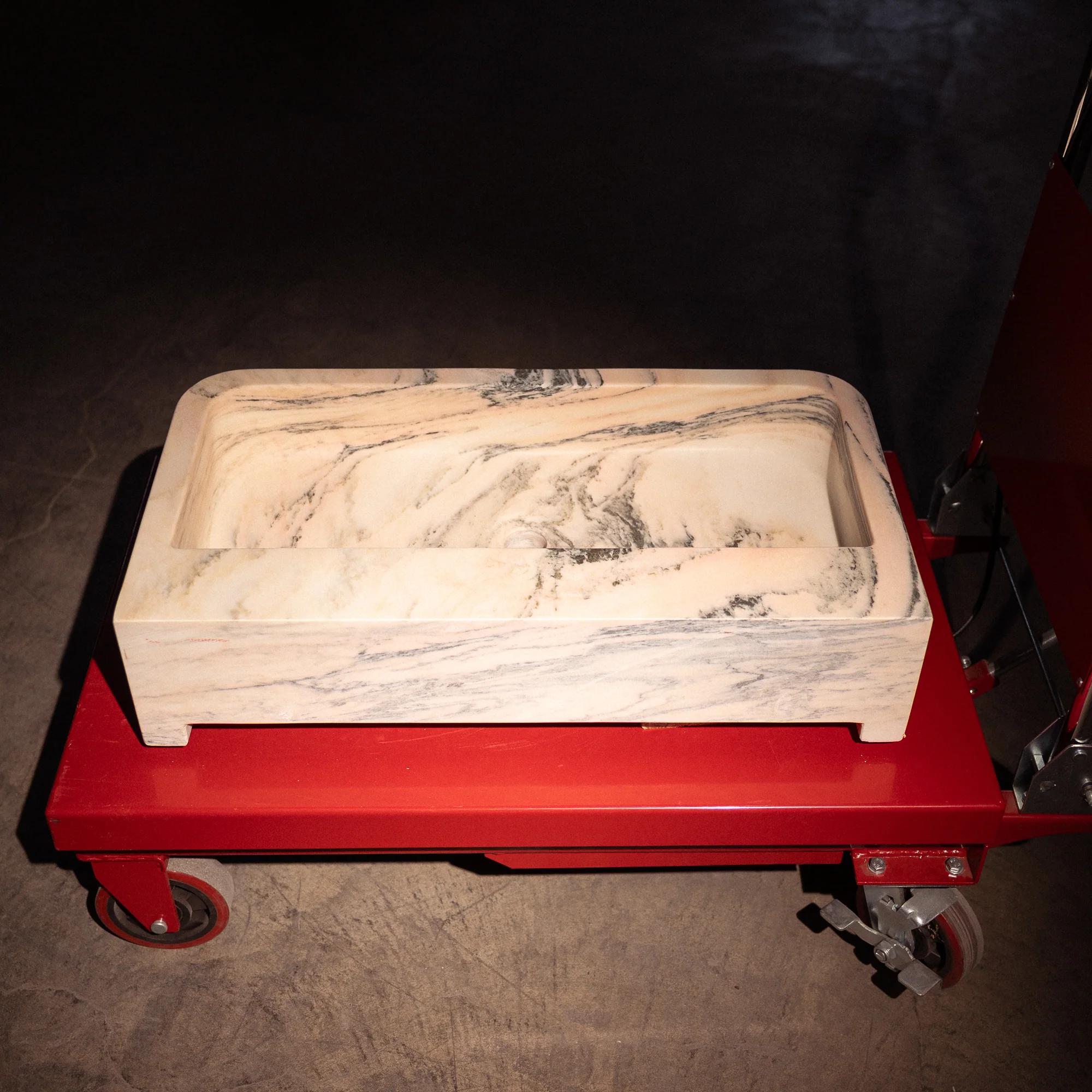 Alabama Rose Floating sink - Image 5