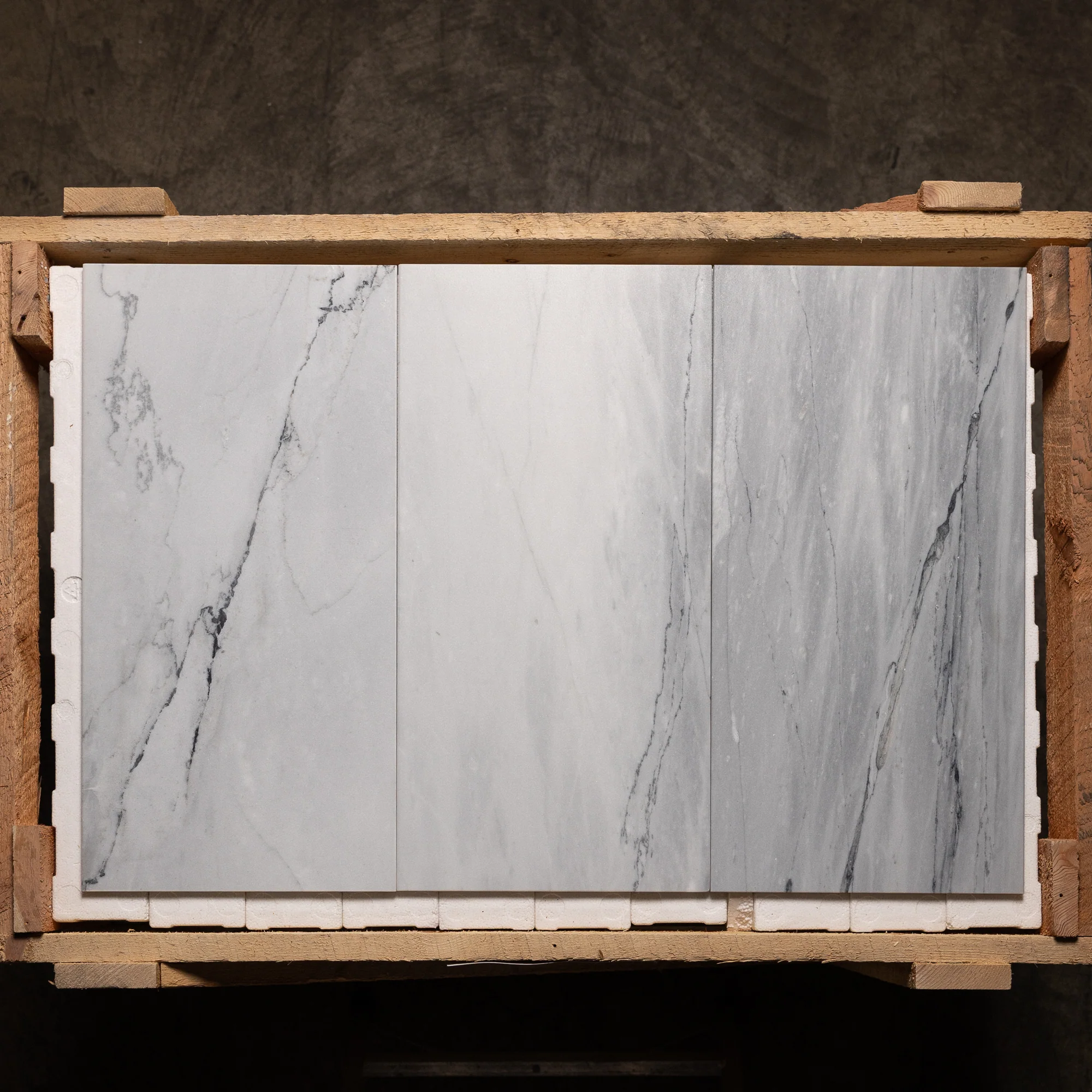 Lincoln Silver Brushed 12"x24" (V470)