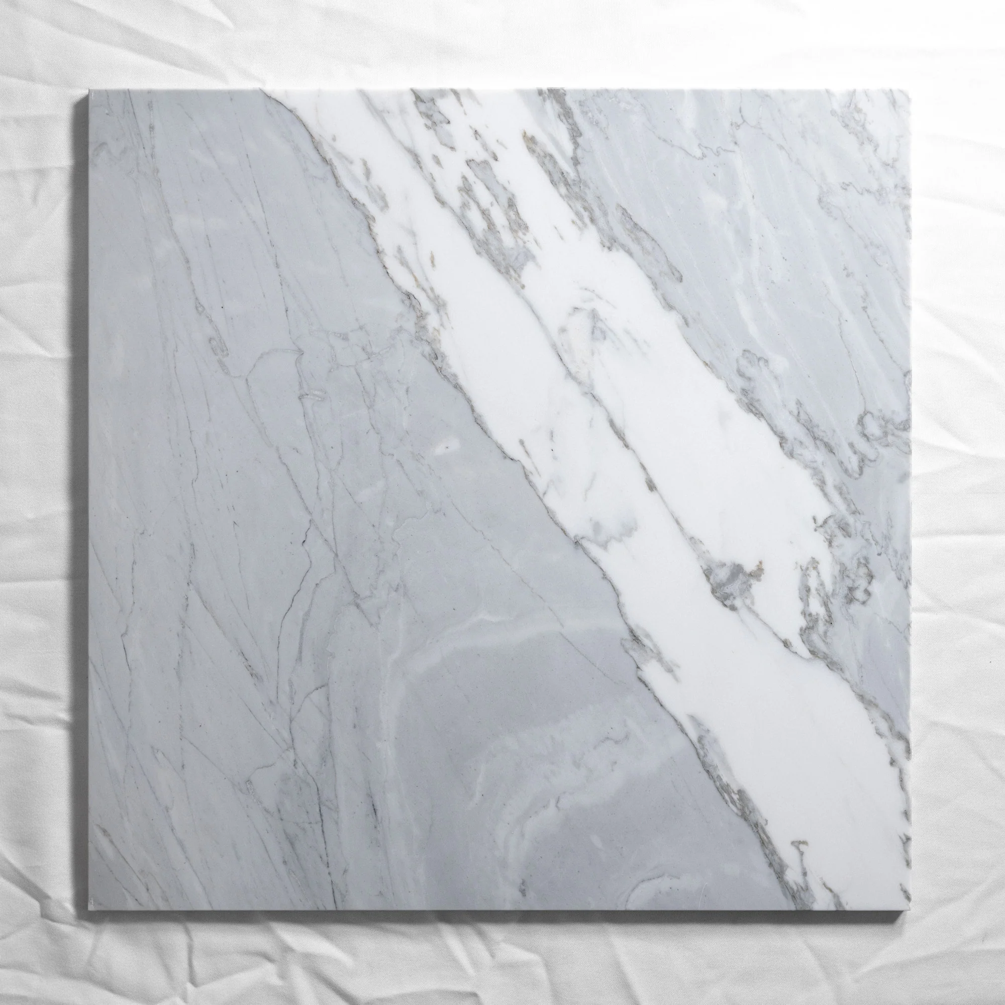 SAMPLE - Statuary Classico V2 18"x18"