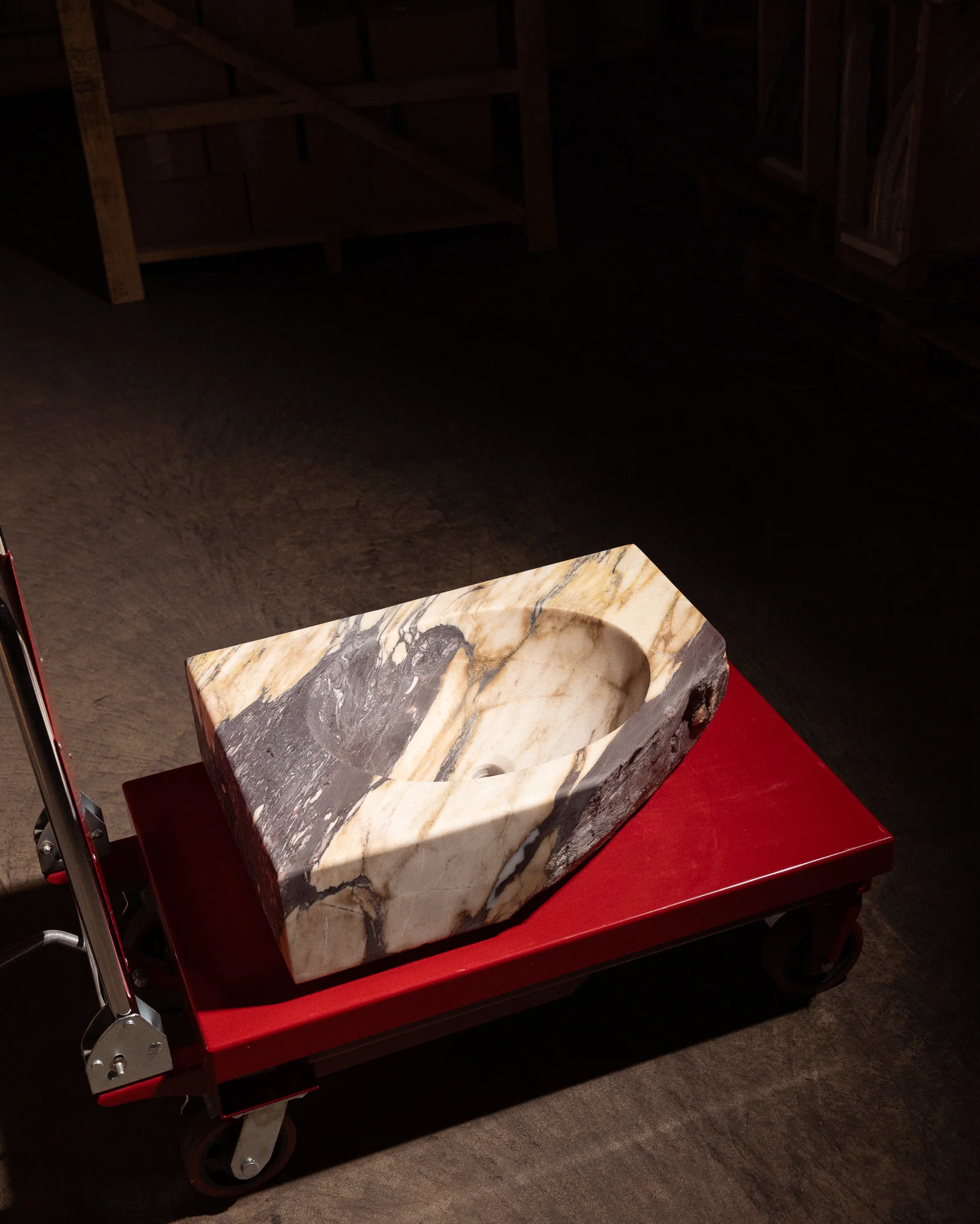Viola Chiseled Vessel V1 - Image 5