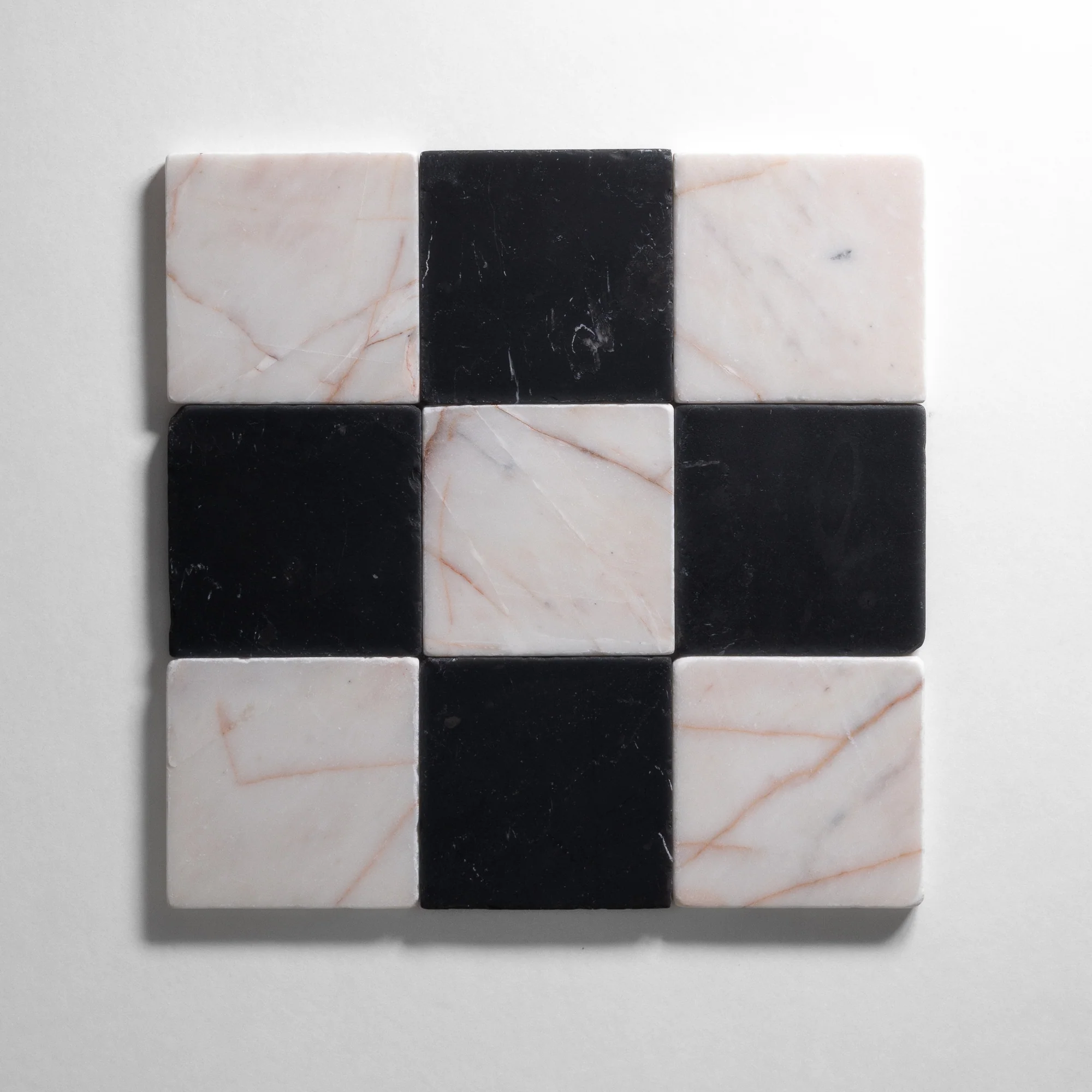 White #7 & Nero St. Gabriel 4"x4" Checkered Tumbled Marble - Image 2